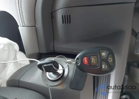 2015 Chevrolet Traverse 2Lt z USA, uszkodzony, nr VIN 1GNKVHKD1FJ259423